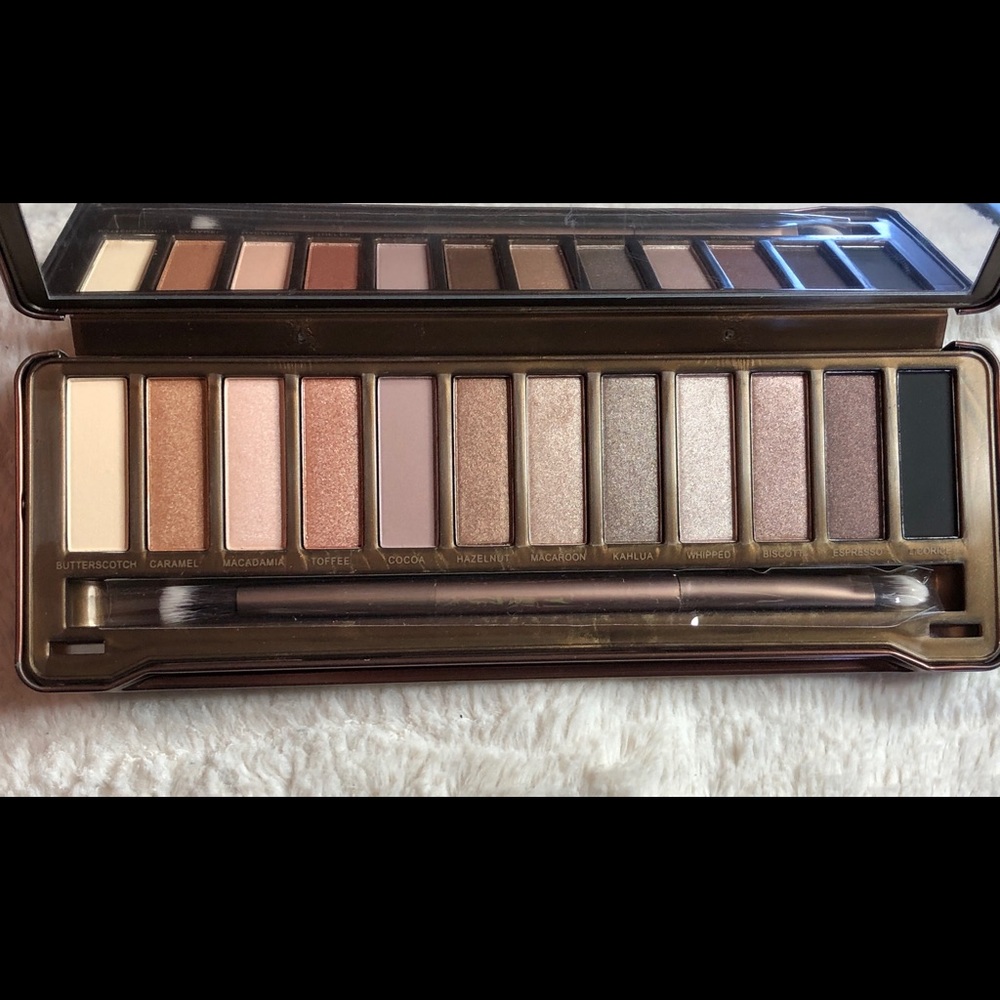 Pure Cosmetics Nude Collection Eyeshadow Palette